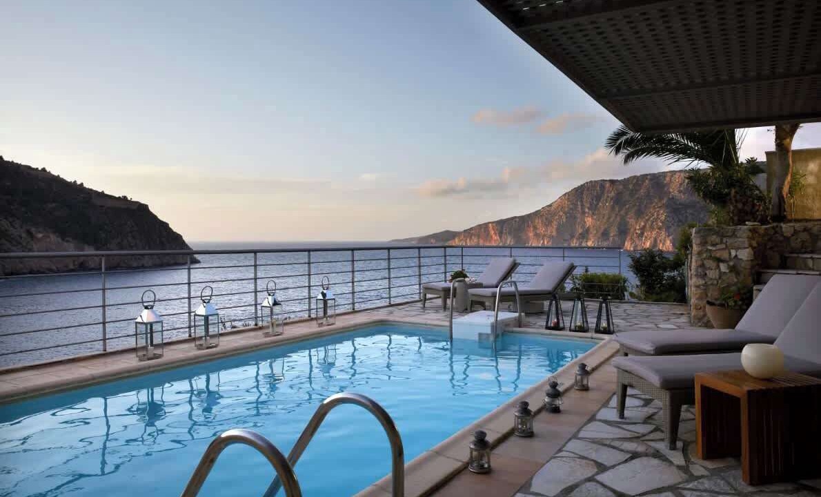 Photo of Outdoor in Frourion