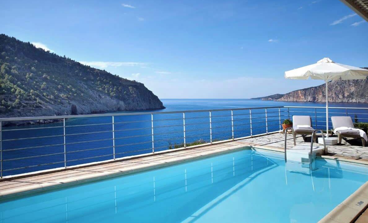 Photo of Outdoor in Frourion