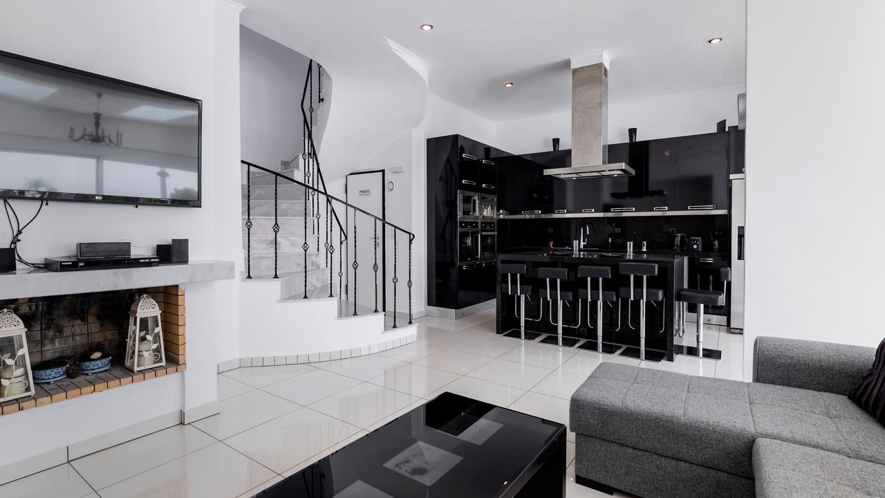 Photo of Livingroom in Gennadi
