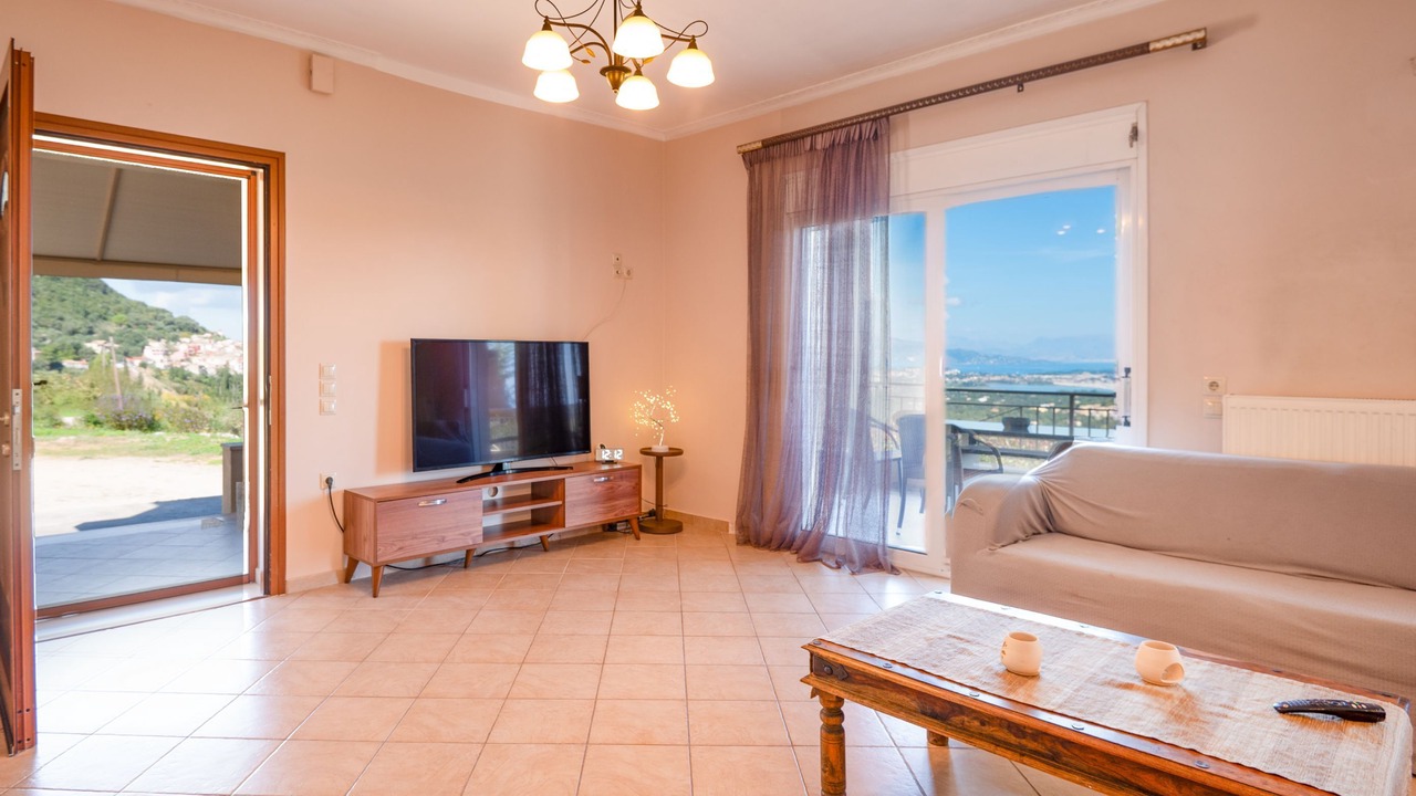 Photo of Livingroom in Benitses