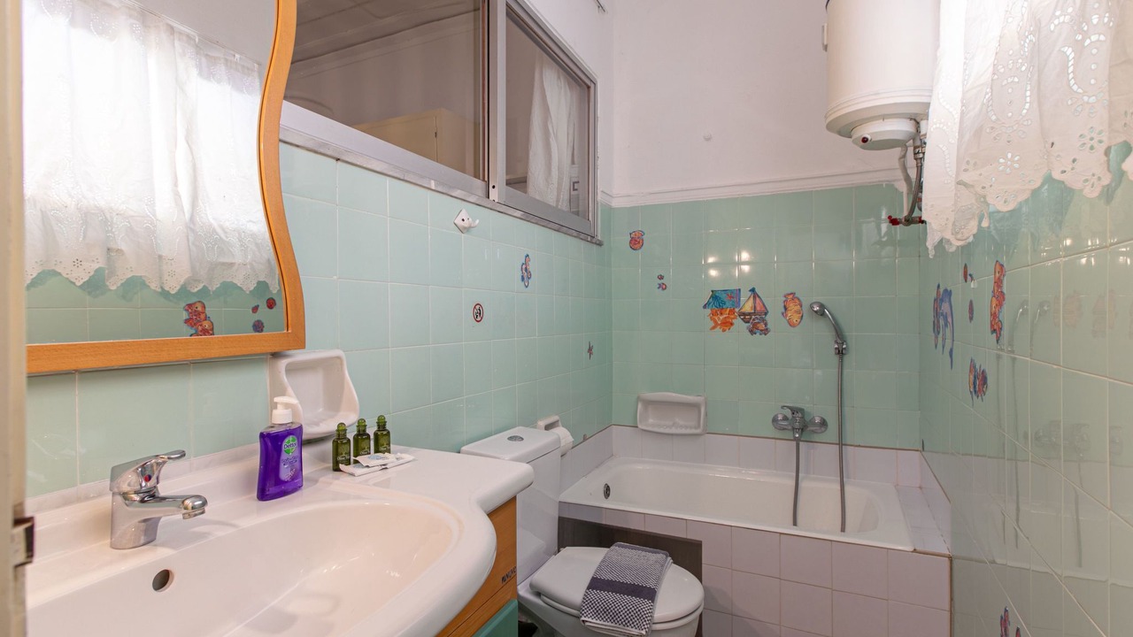 Photo of Bathroom in Stalos