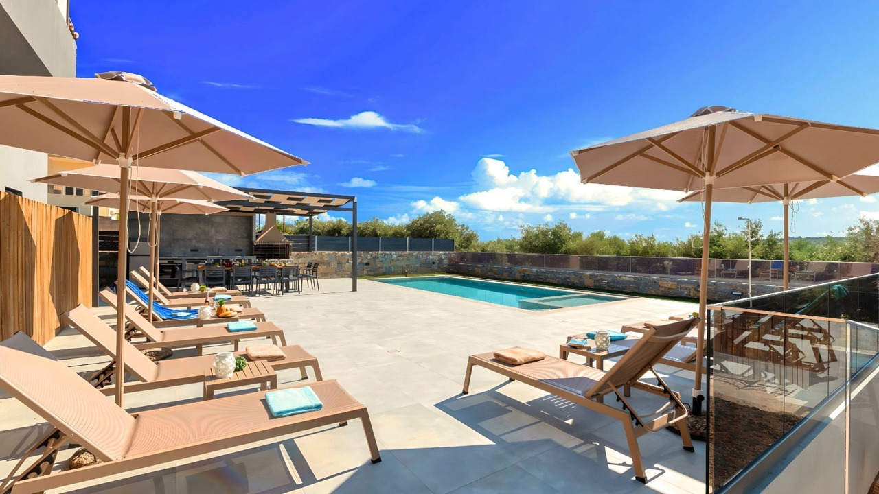 Photo of Patio Balcony in Dramia