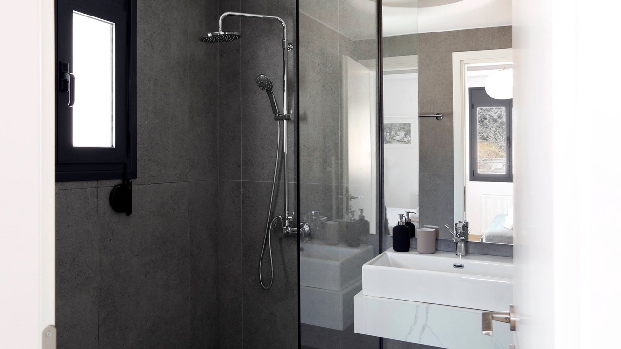 Photo of Bathroom in Vrachasi
