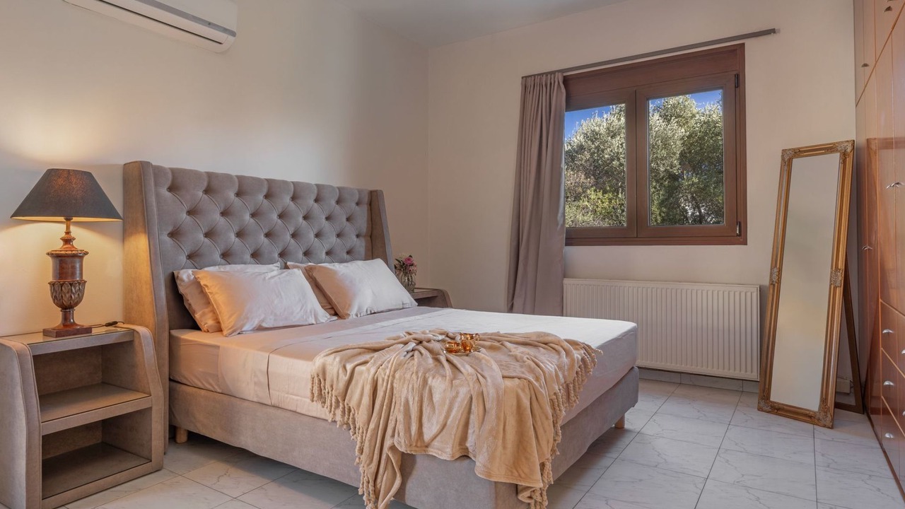 Photo of Bedroom in Ialyssos