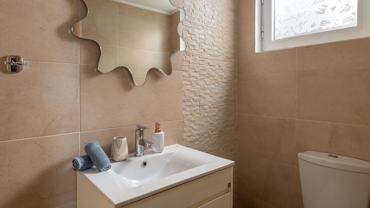 Photo of Bathroom in Kamiros