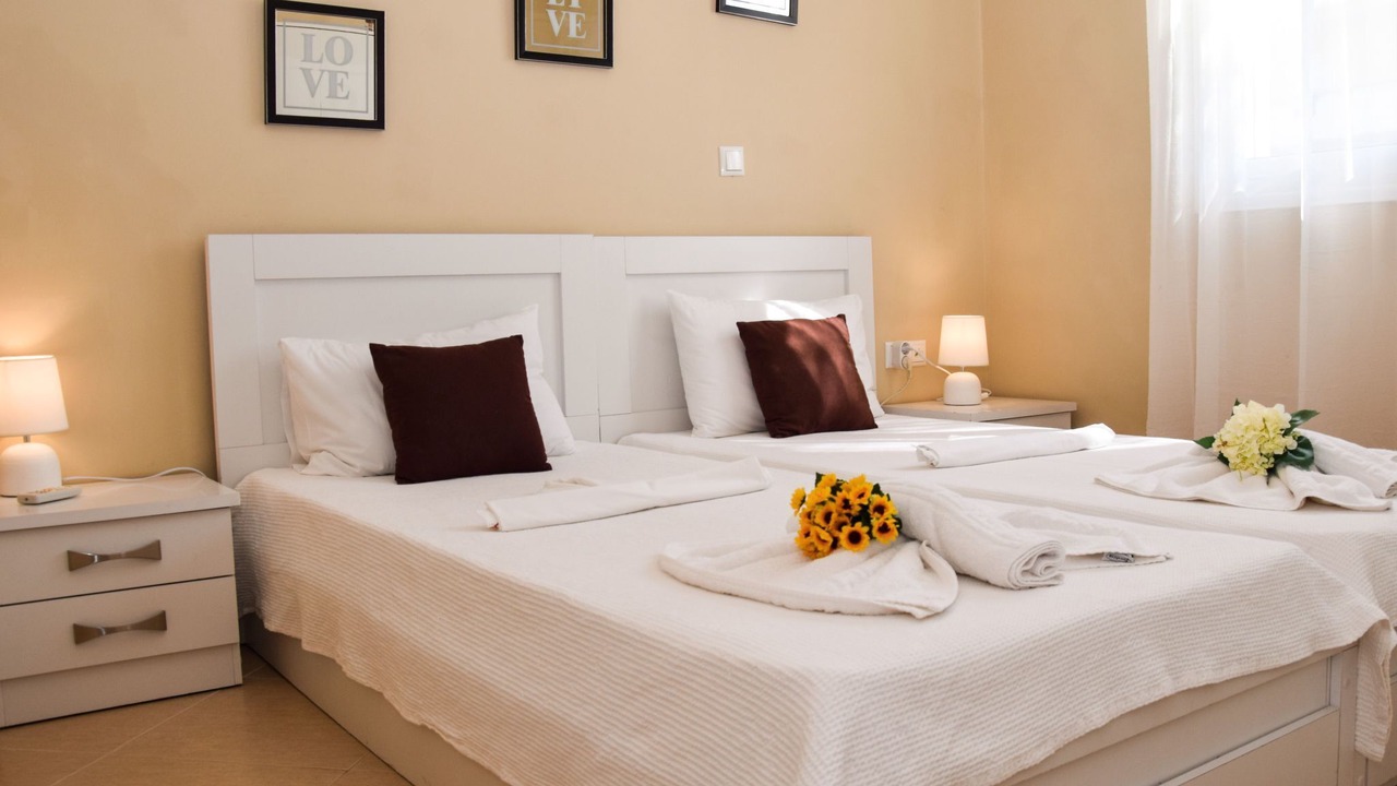 Photo of Bedroom in Kato Stalos