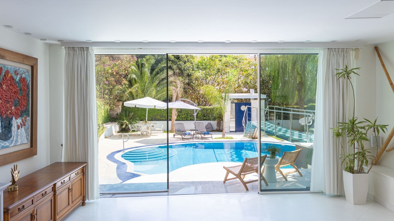 Photo of Bedroom in Glyfada