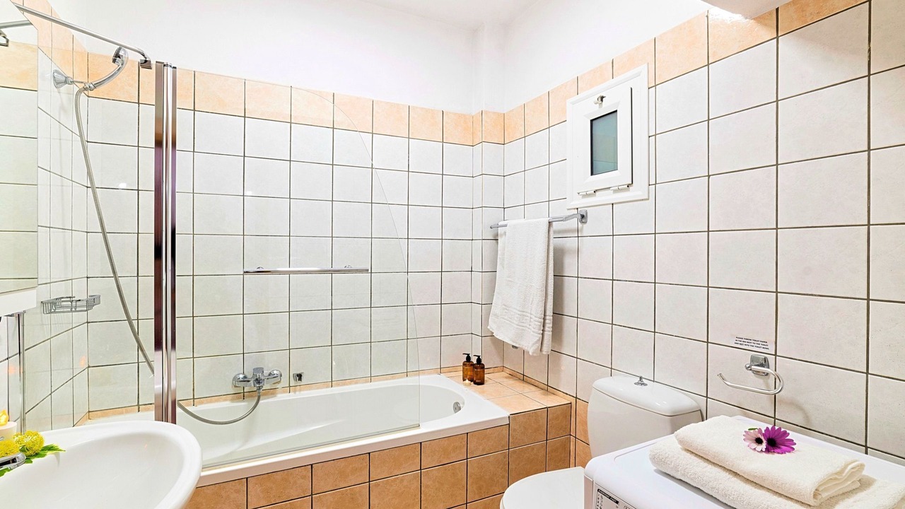 Photo of Bathroom in Kavallos