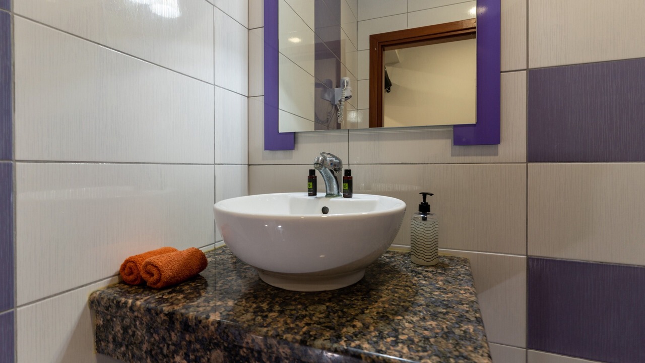 Photo of Bathroom in Alikanas