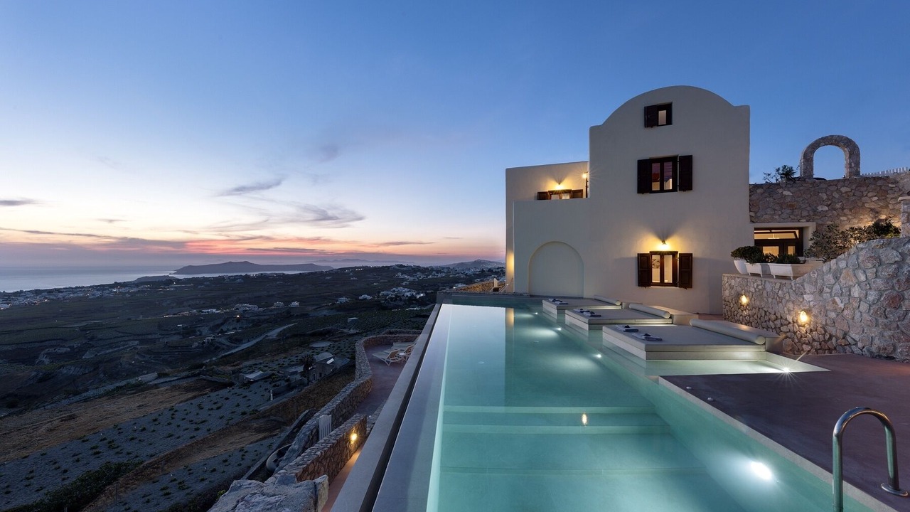 Photo of Others in Santorini