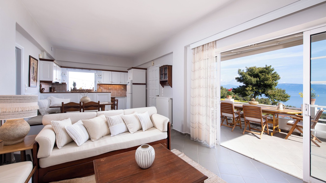 Photo of Livingroom in Oropos