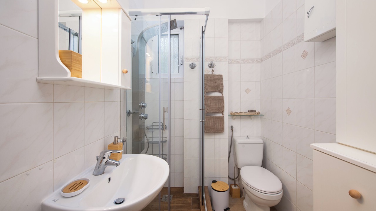 Photo of Bathroom in Oropos