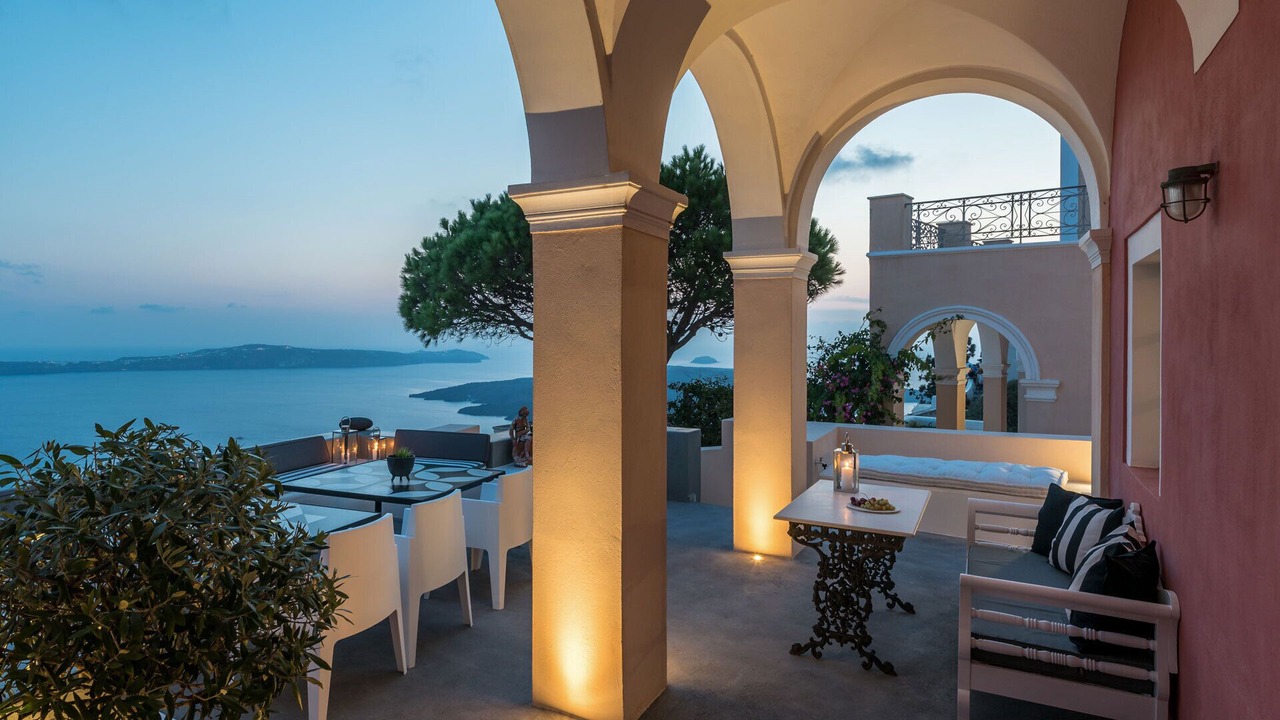 Photo of Outdoor in Fira