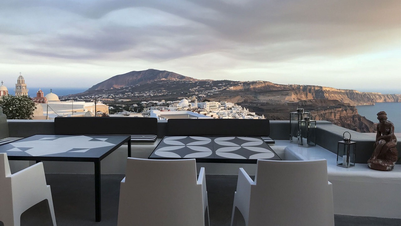 Photo of Outdoor in Fira