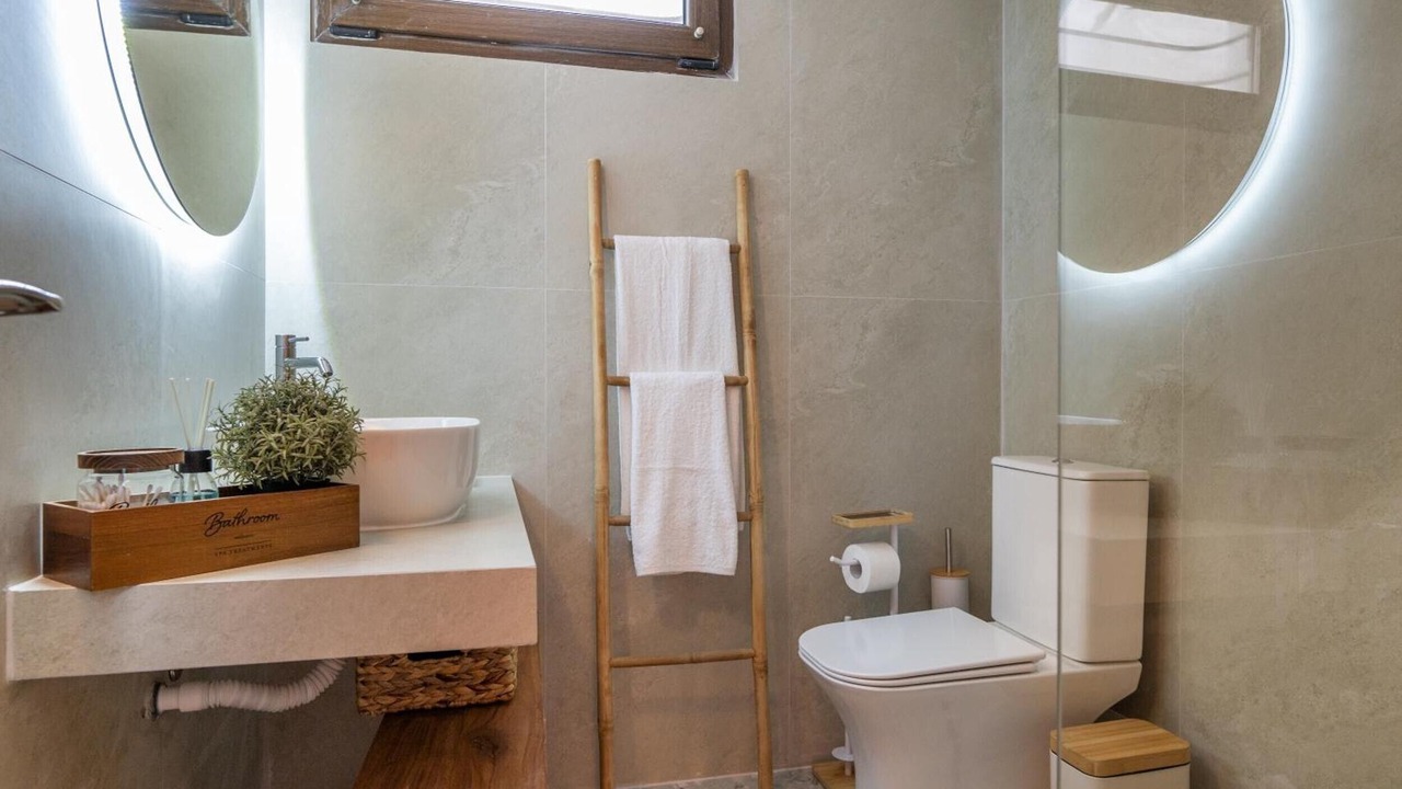 Photo of Bathroom in Sane