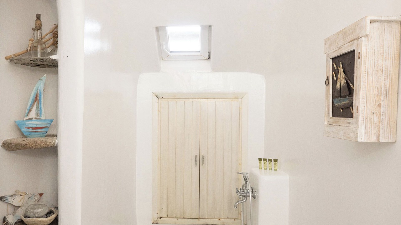 Photo of Bathroom in Kanalia