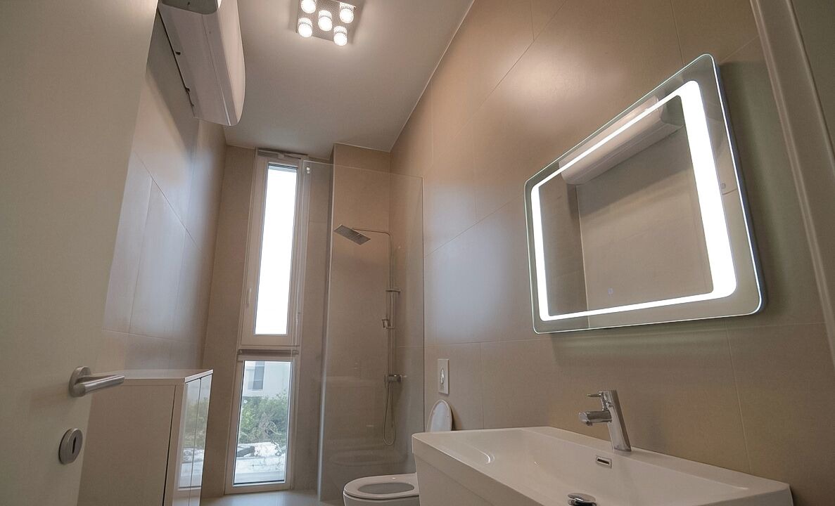 Photo of Bathroom in Jala