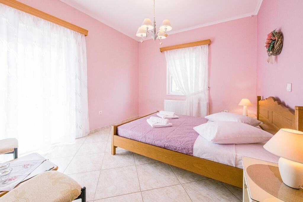 Photo of Bedroom in Spilia