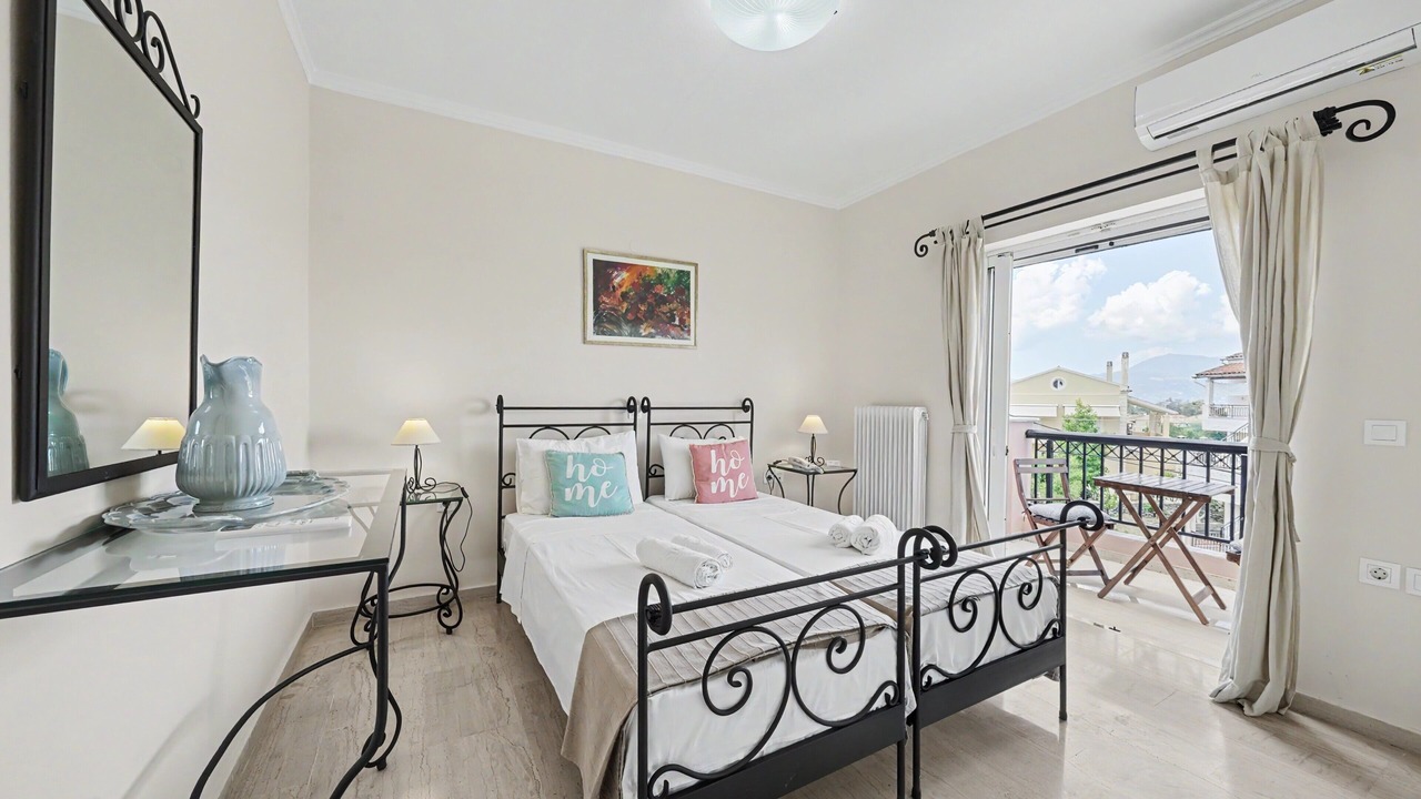 Photo of Bedroom in Potamos