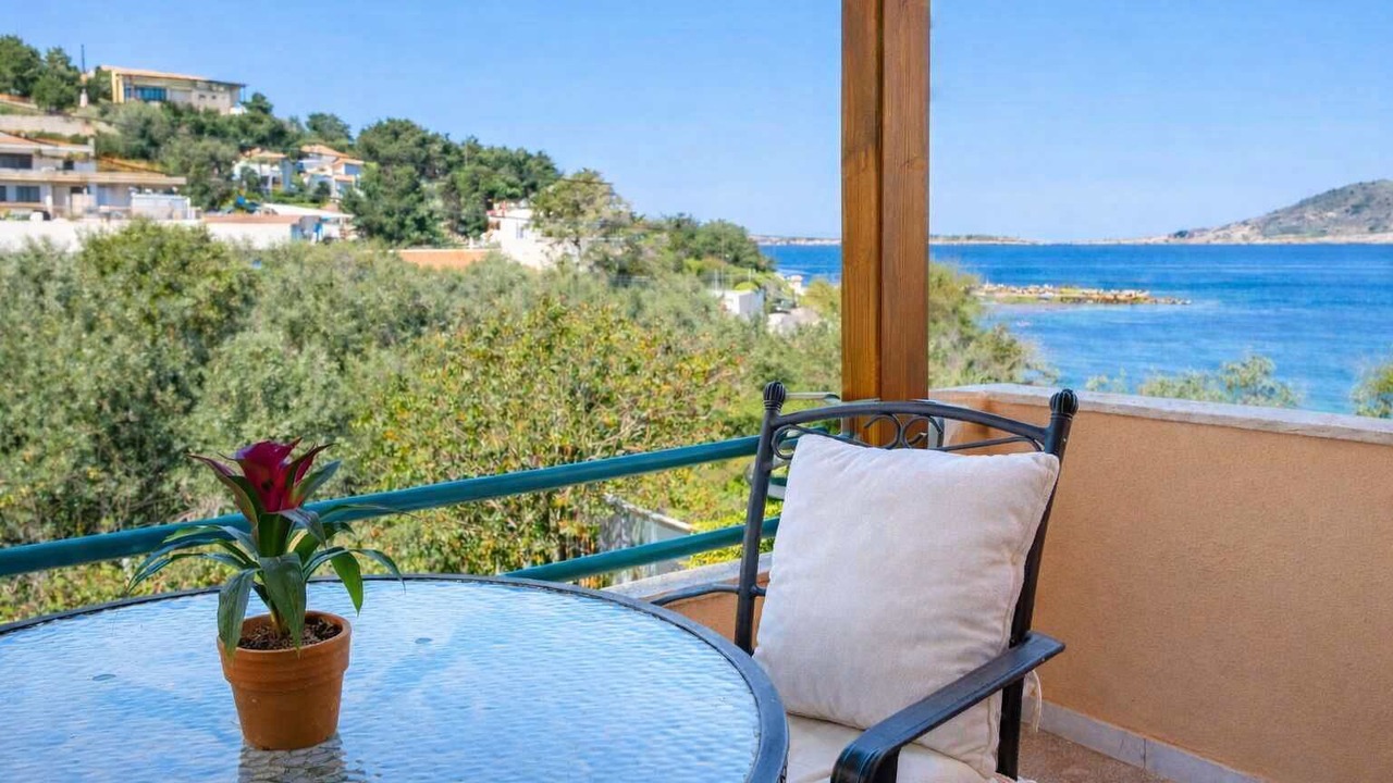 Photo of Patio Balcony in Kardamyla
