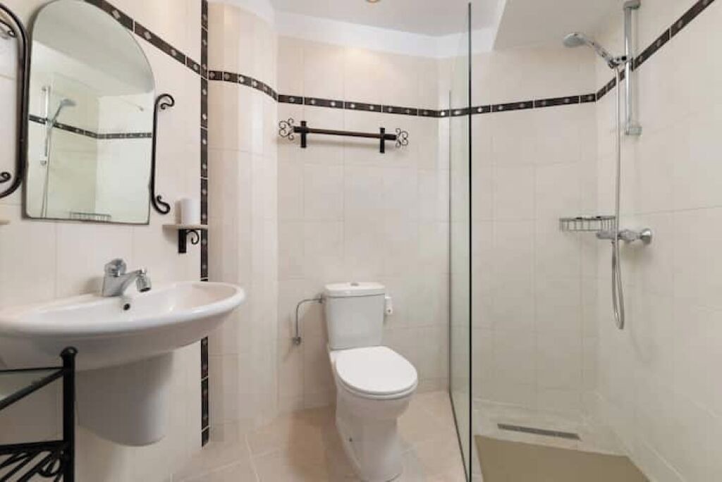 Photo of Bathroom in Kallithea