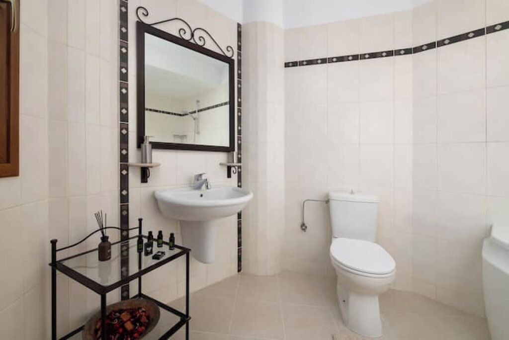 Photo of Bathroom in Kallithea