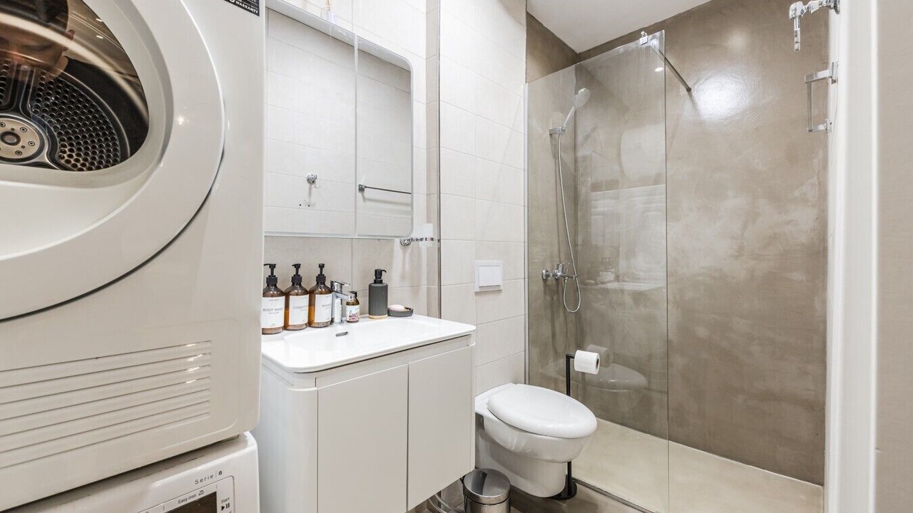 Photo of Bathroom in Dhermi