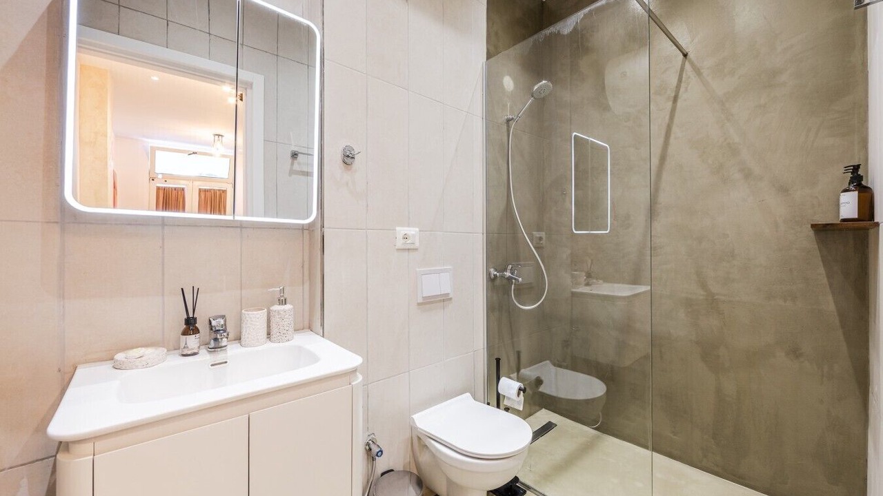 Photo of Bathroom in Dhermi