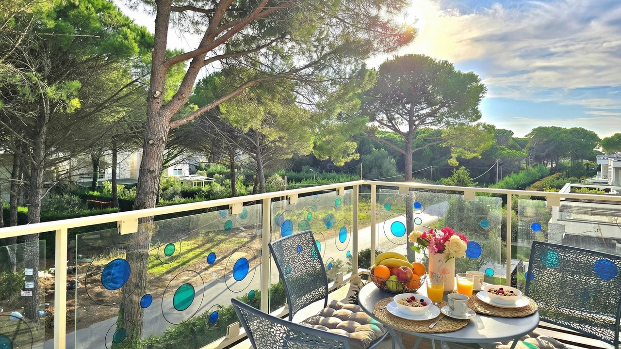 Photo of Patio Balcony in Ishem
