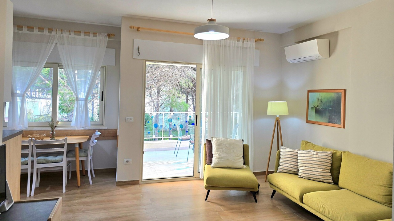 Photo of Livingroom in Ishem