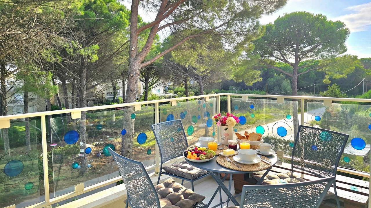 Photo of Patio Balcony in Ishem