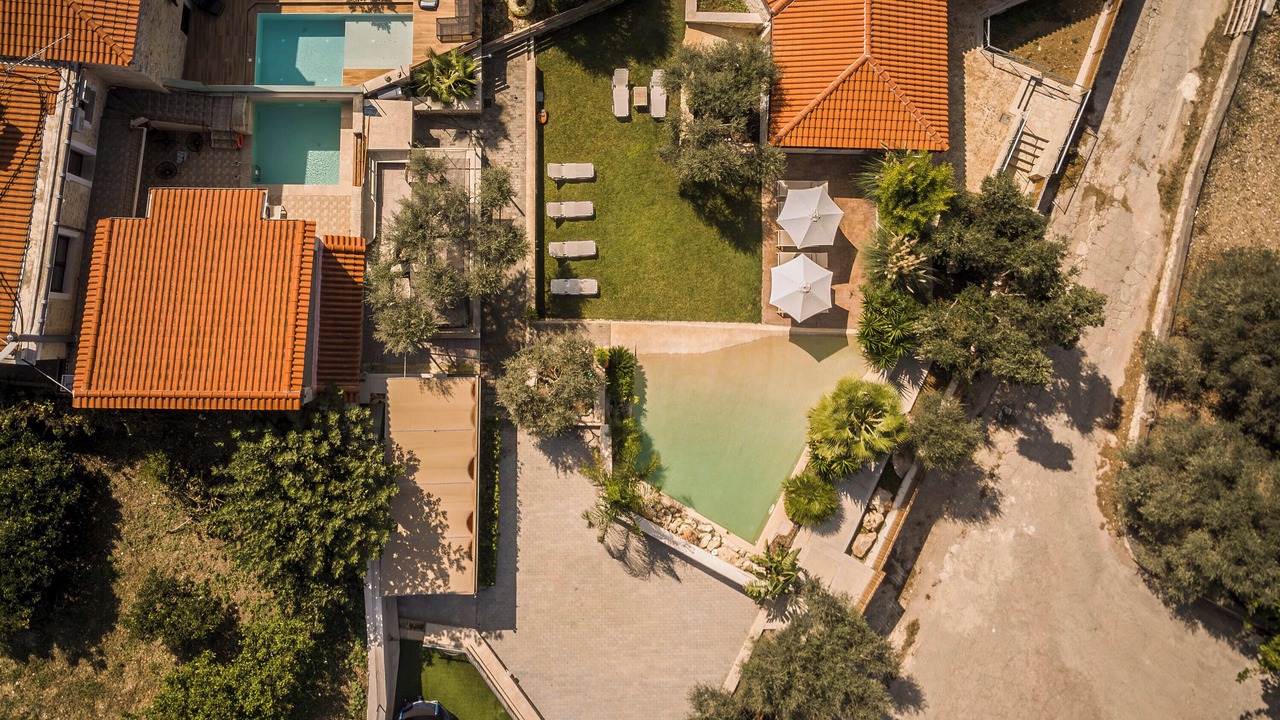 Photo of Outdoor in Monopari