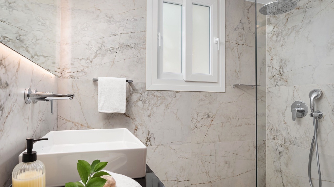 Photo of Bathroom in Tinos