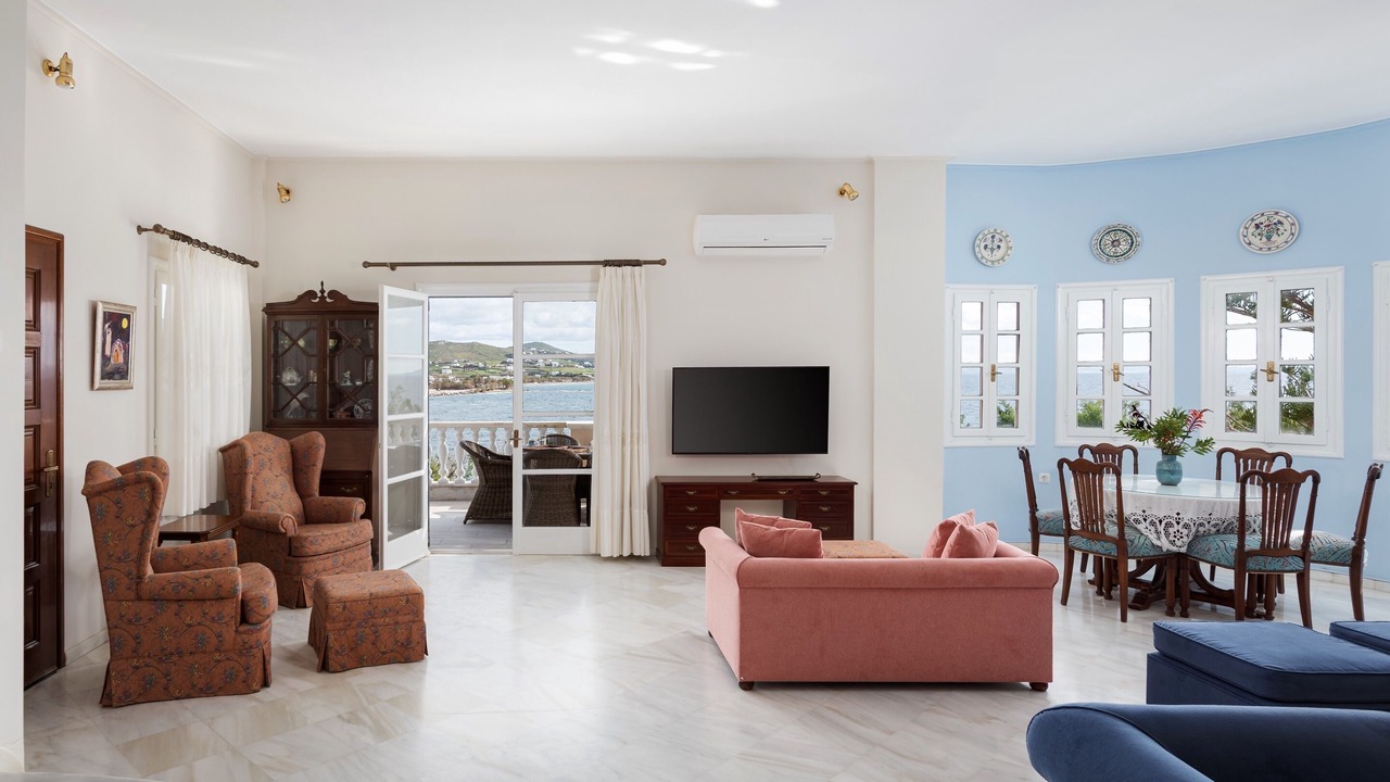Photo of Livingroom in Tinos