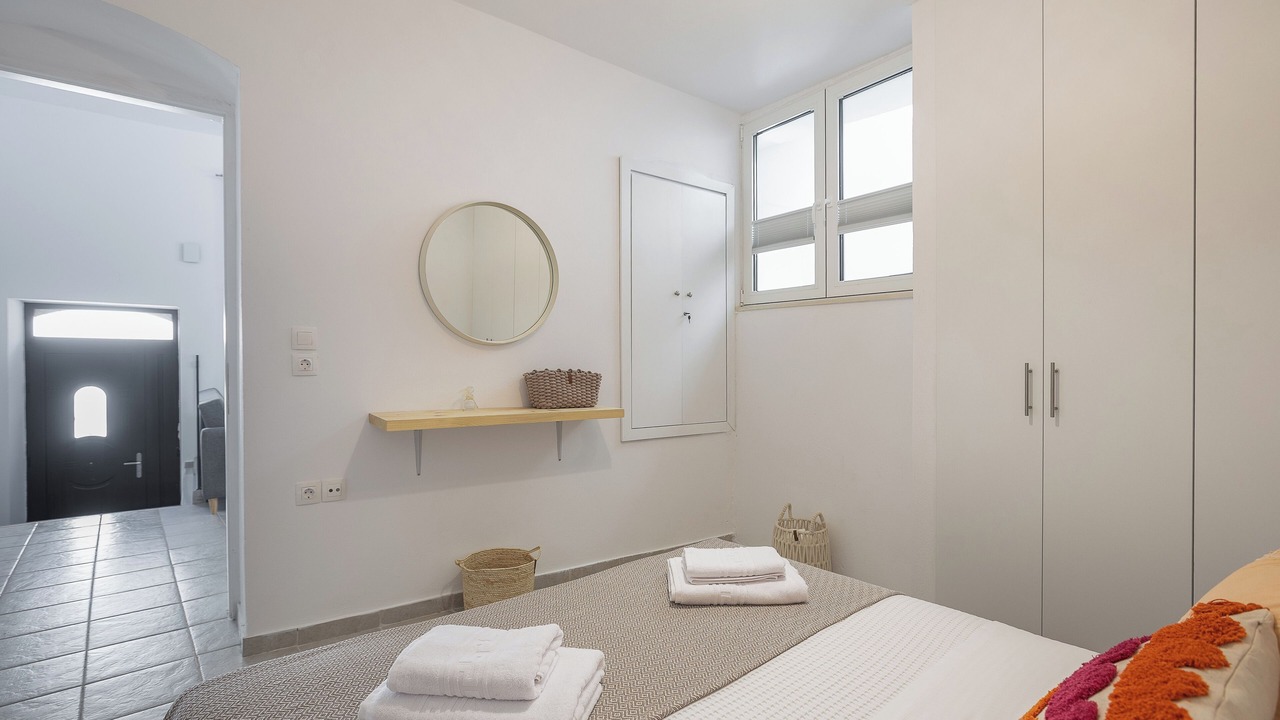 Photo of Bedroom in Karoti