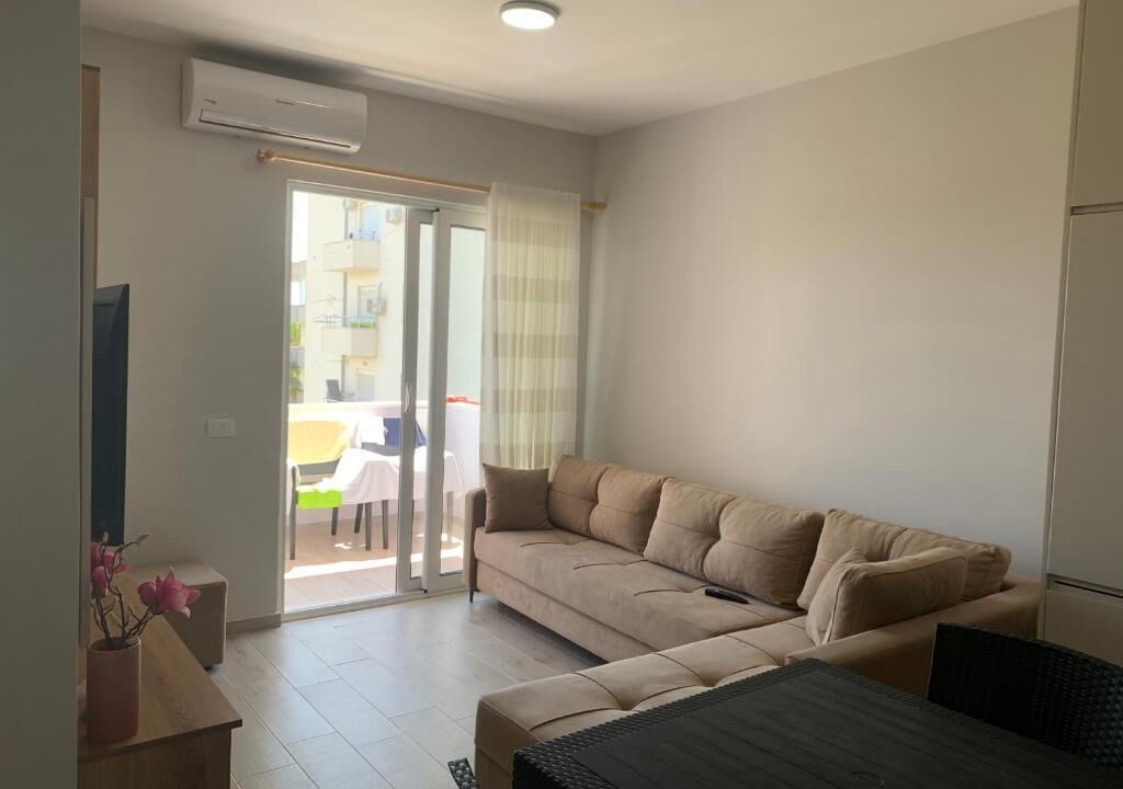 Photo of Livingroom in Golem