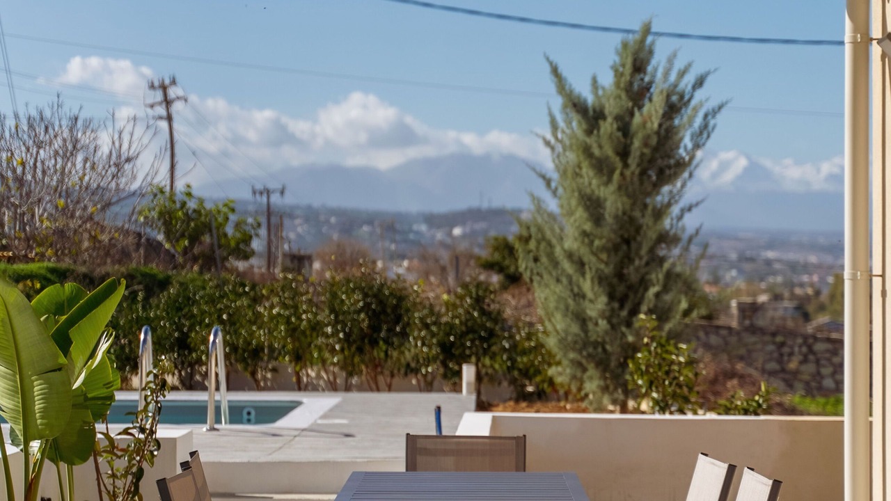 Photo of Outdoor in Adelianos Kampos