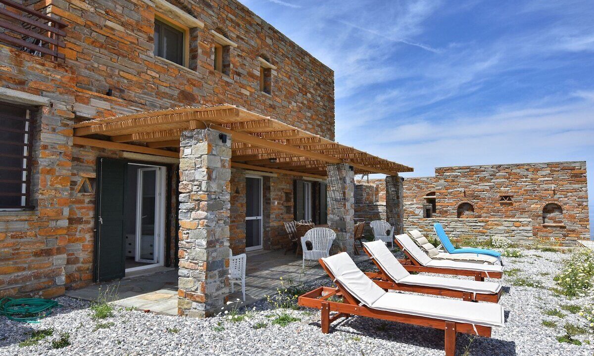 Photo of Patio Balcony in Kea