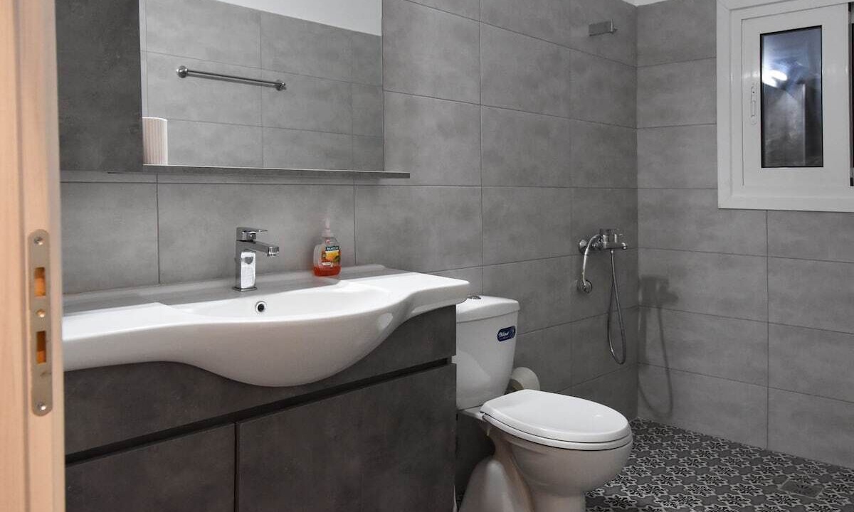 Photo of Bathroom in Kea