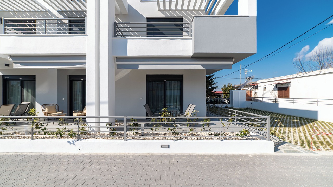 Photo of Patio Balcony in Paralia Ofryniou