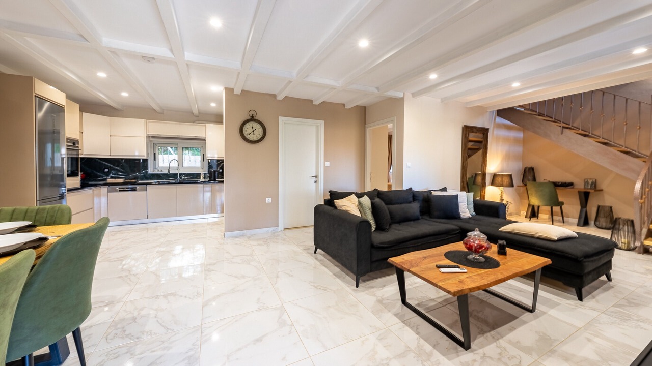Photo of Livingroom in Termenades