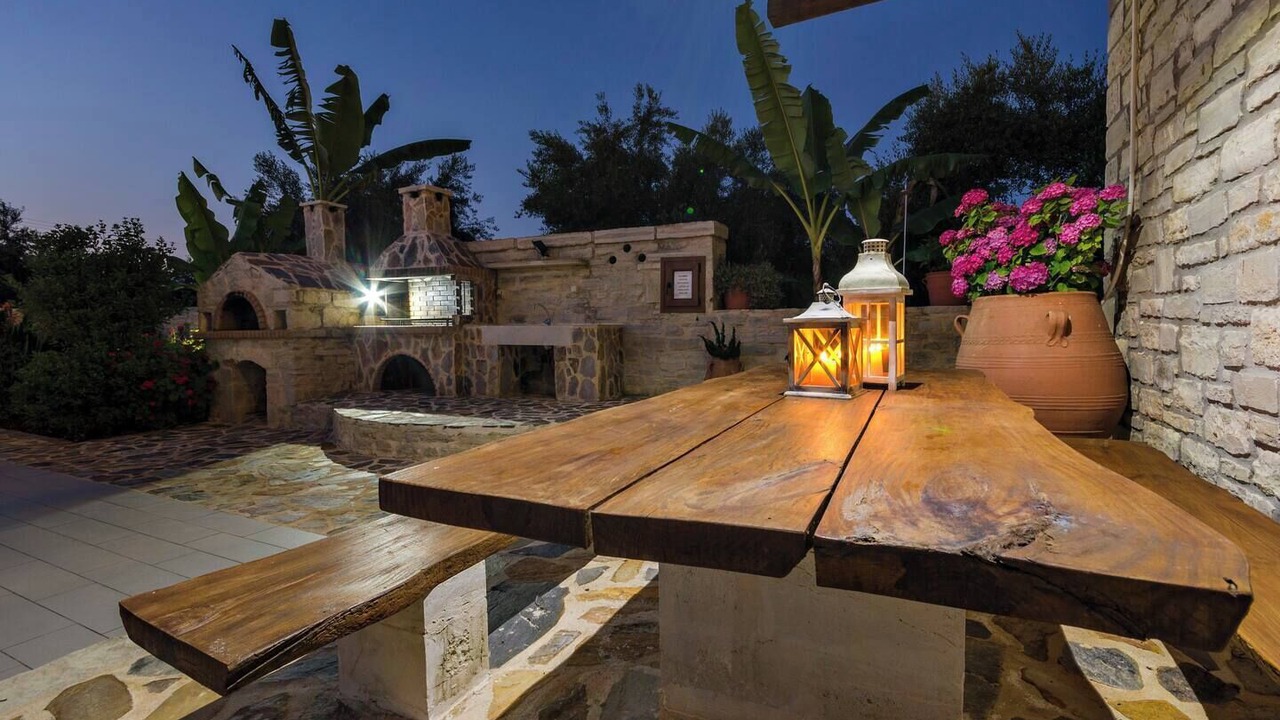 Photo of Outdoor in Geropotamos