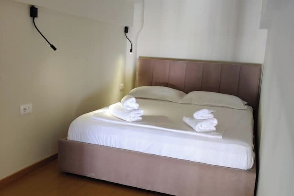 Photo of Bedroom in Qender