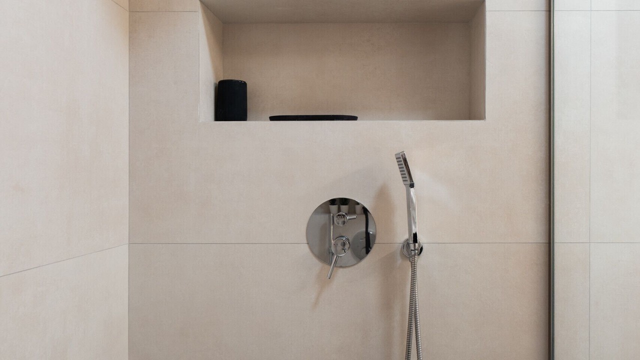 Photo of Bathroom in Mets