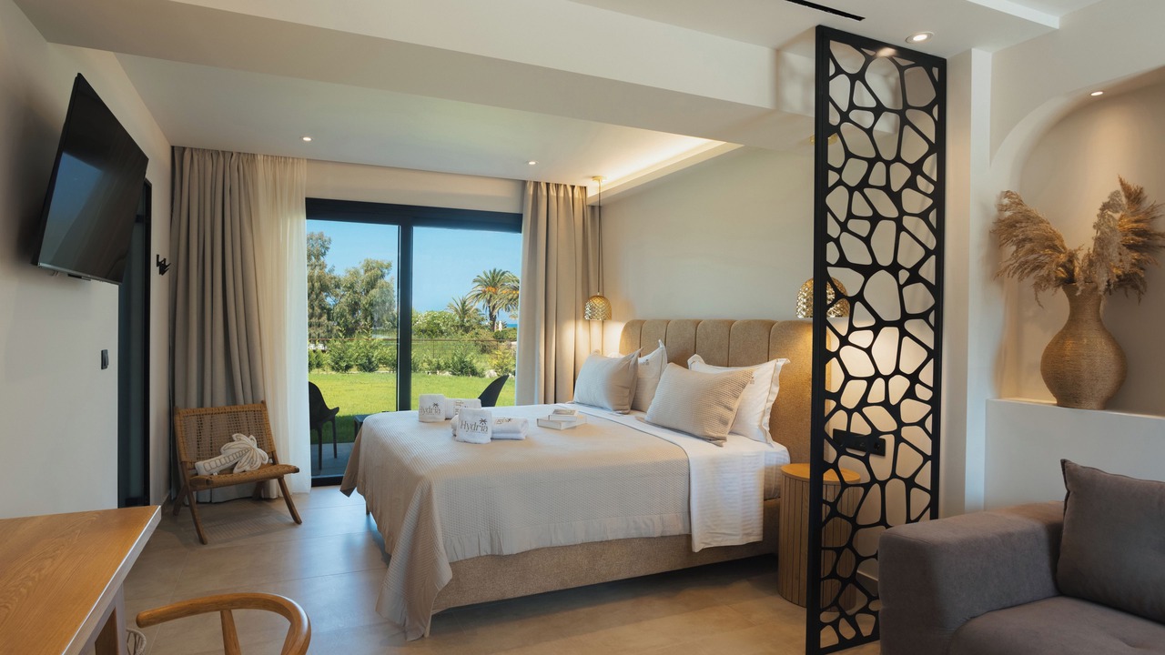 Photo of Bedroom in Almiros Beach