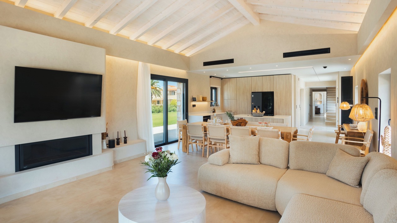 Photo of Livingroom in Almiros Beach