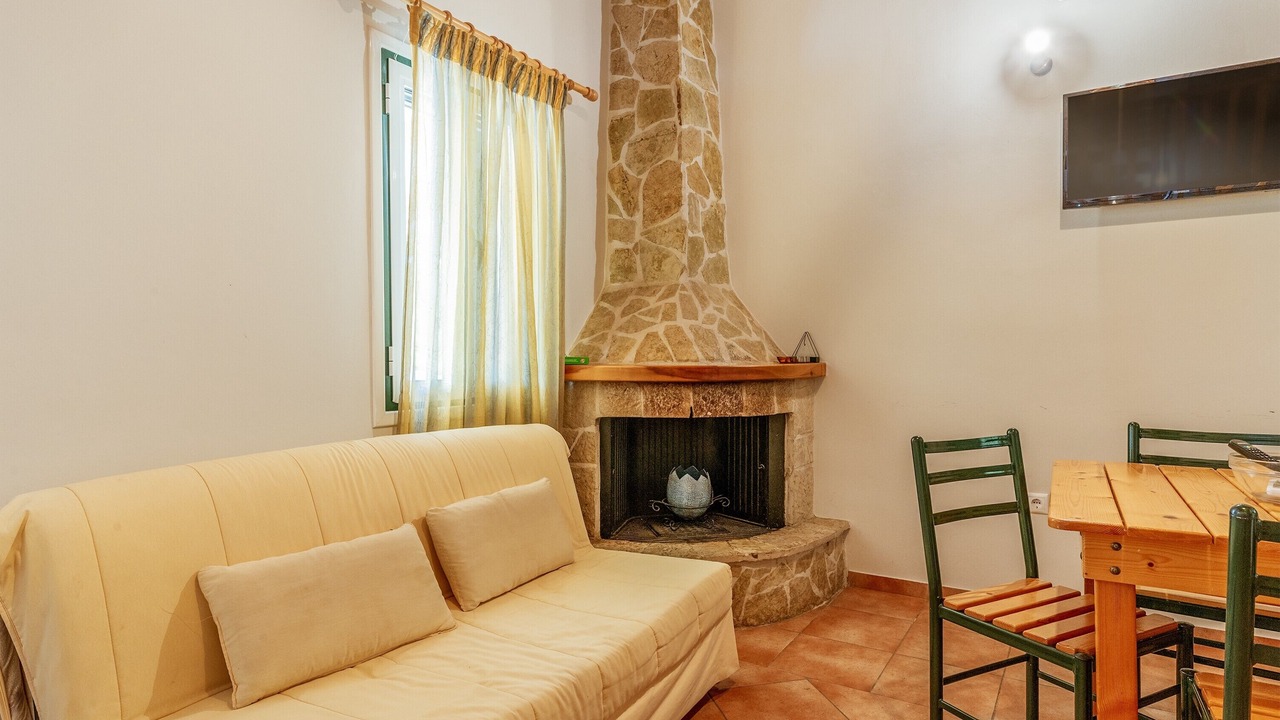 Photo of Livingroom in Astros