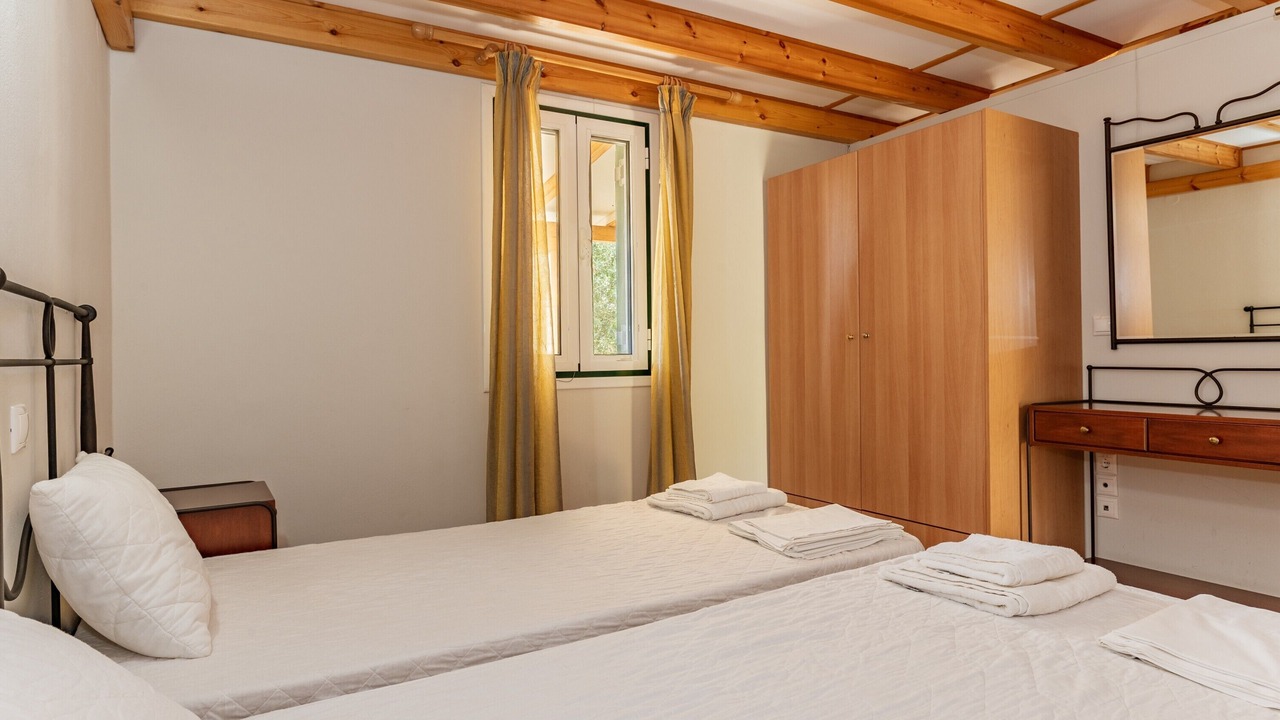 Photo of Bedroom in Astros