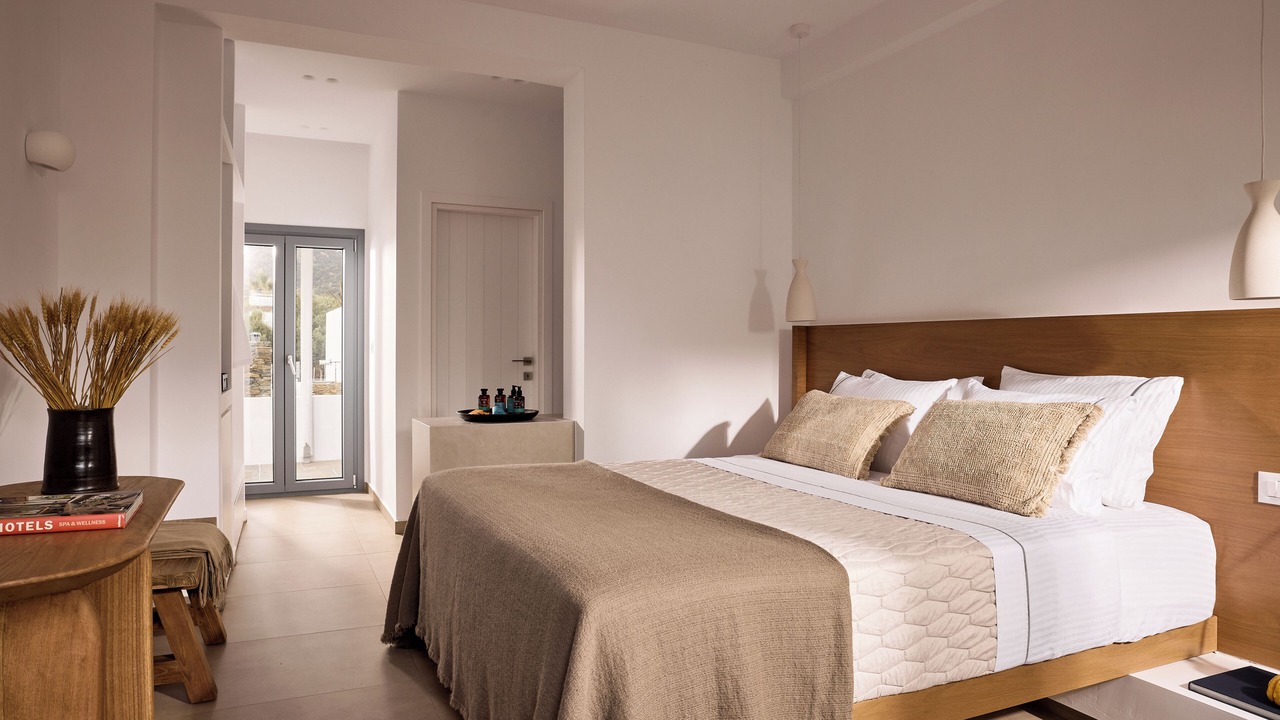 Photo of Bedroom in Platis Gialos