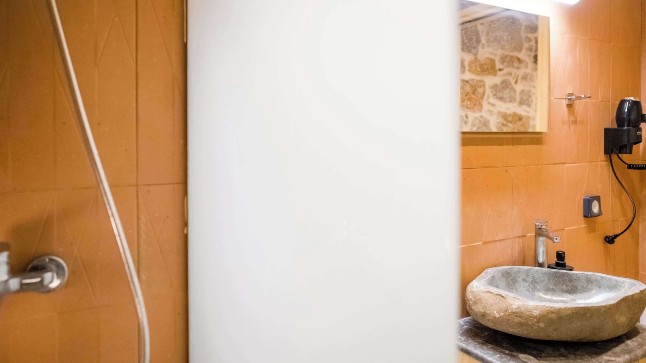Photo of Bathroom in Olympi